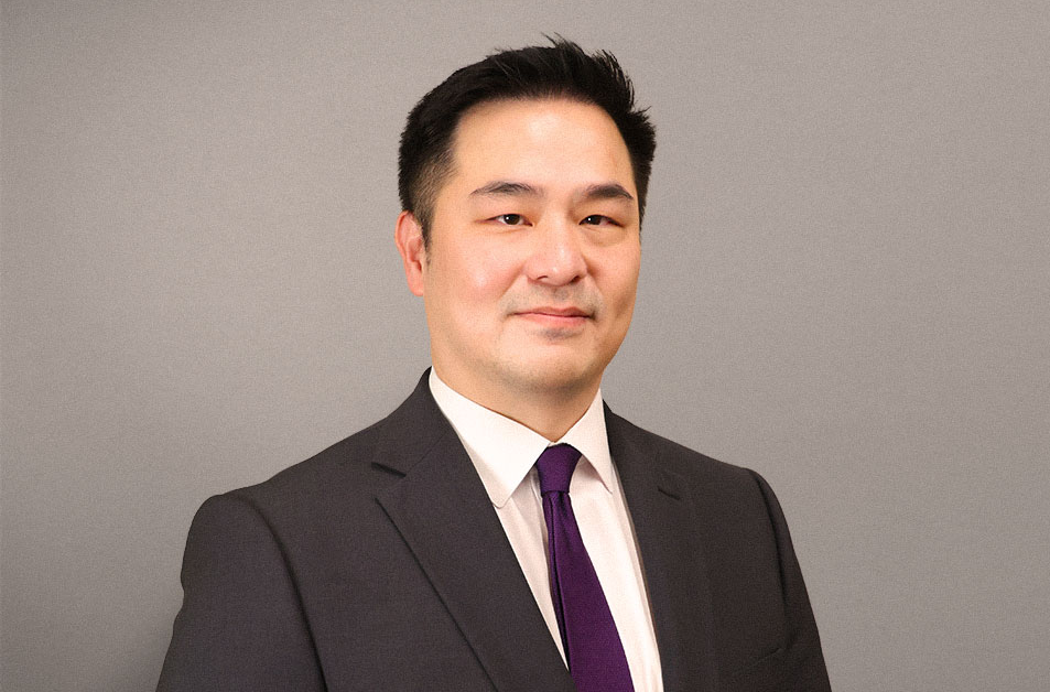 Profile photo of Dr. Jonathan Yun